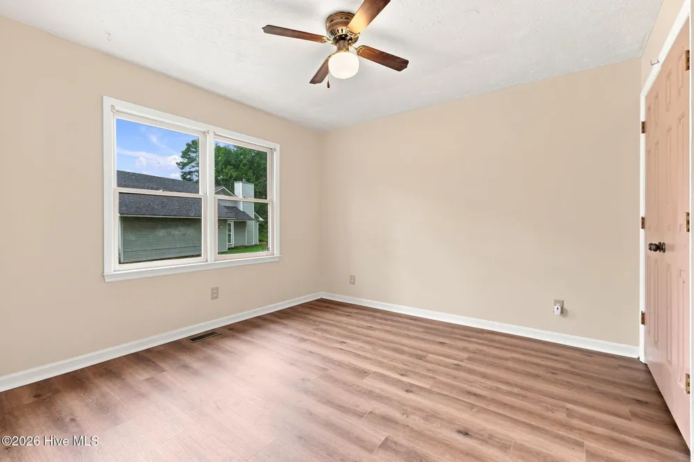 924 E Winds Lane Fayetteville, NC 28311