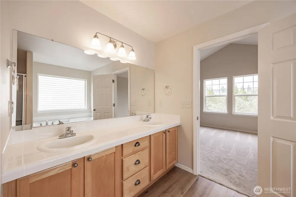 4408 NW 12th Loop Camas, WA 98607