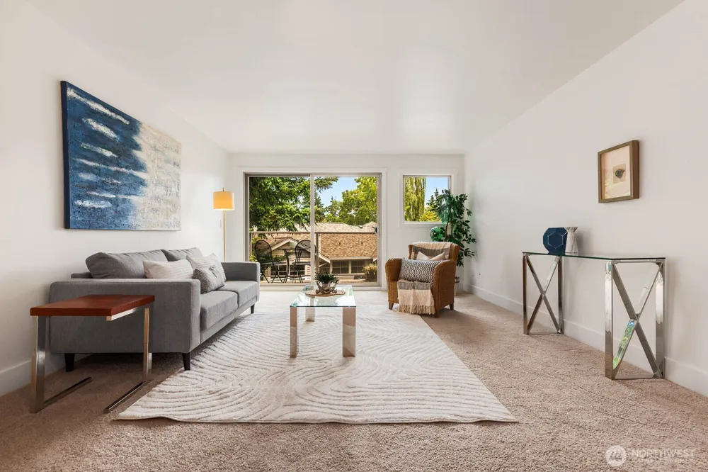 8503 Bowdoin Way #201 Edmonds, WA 98026