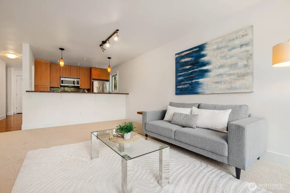 8503 Bowdoin Way #201 Edmonds, WA 98026