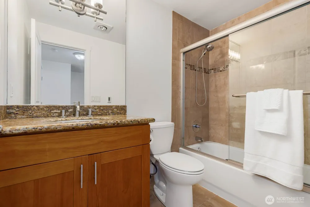8503 Bowdoin Way #201 Edmonds, WA 98026