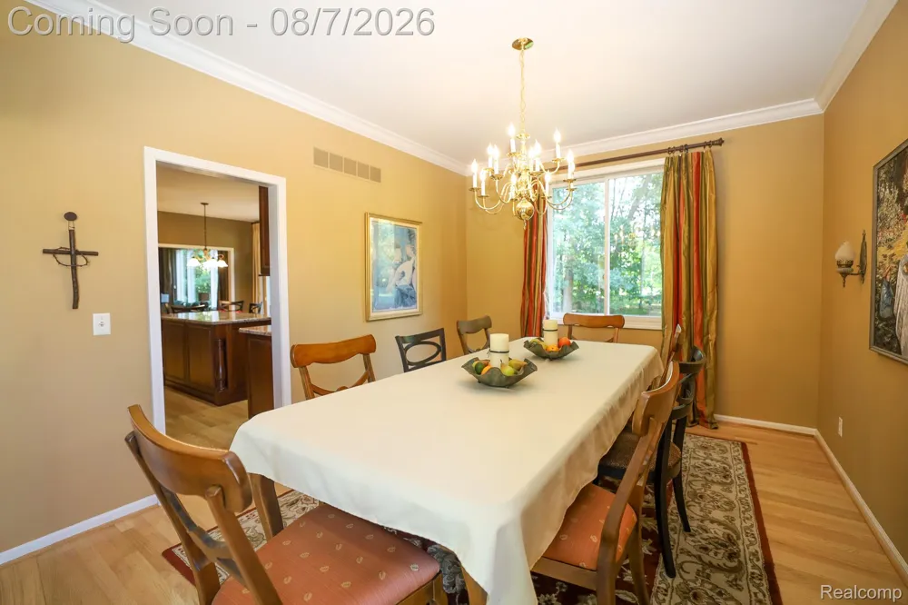 3531 Stoneridge Court Commerce Charter Township, MI 48382