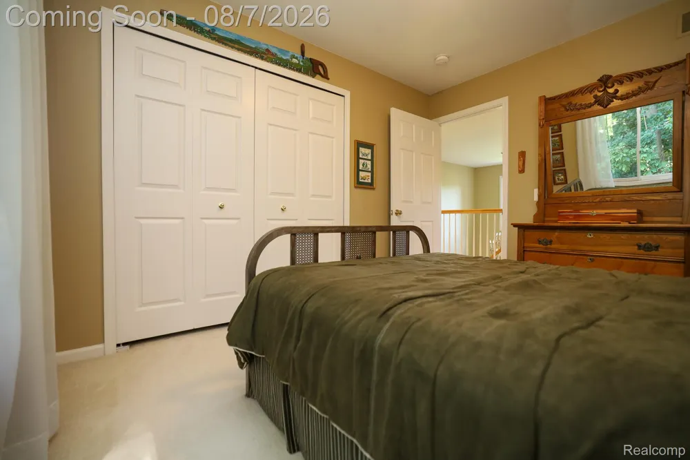 3531 Stoneridge Court Commerce Charter Township, MI 48382