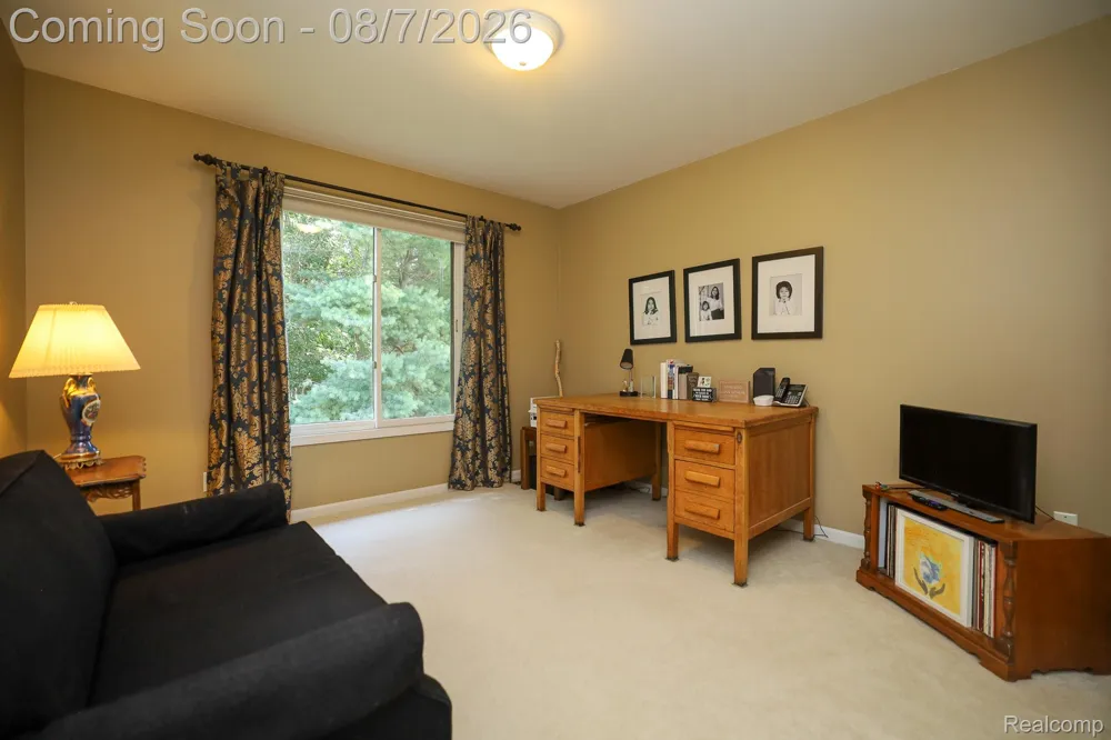 3531 Stoneridge Court Commerce Charter Township, MI 48382