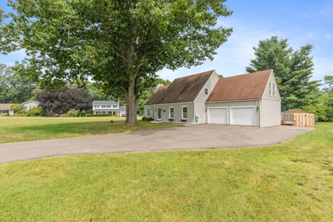 1629 Rhonda Road