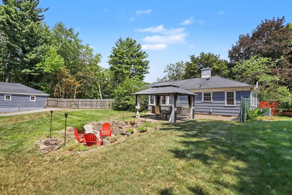 8716 S Westnedge Avenue Portage City, MI 49002