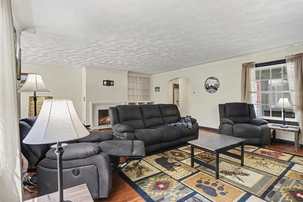8716 S Westnedge Avenue Portage City, MI 49002