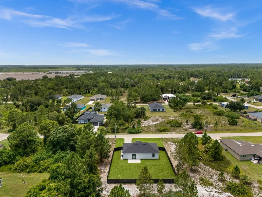 1039 BASSINGER AVENUE S Lehigh Acres, FL 33974