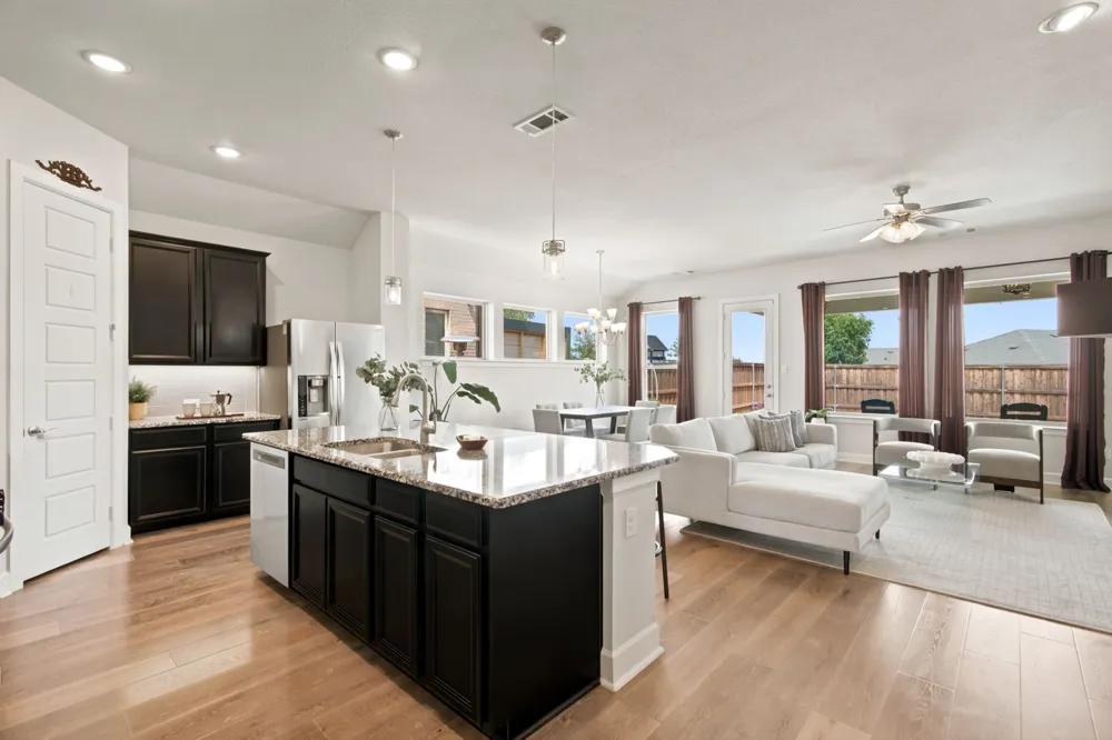 709 Bent Brook Road Oak Point, TX 75068
