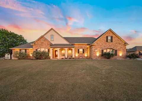 1110 Mount Lane