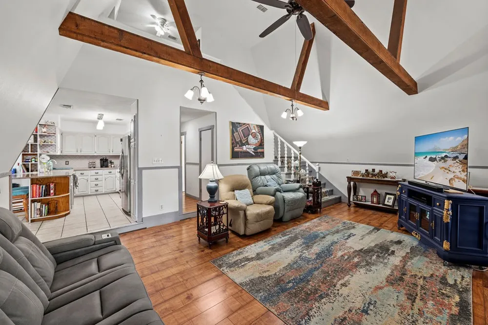 364 Private Road 6602 Mineola, TX 75773