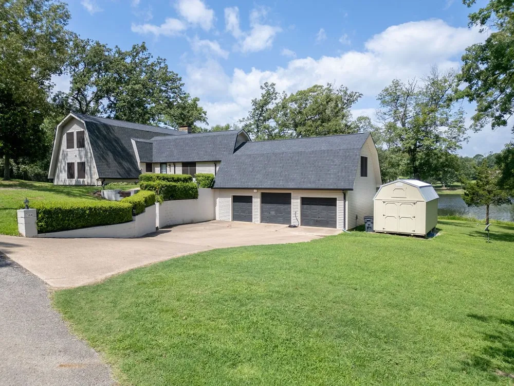 364 Private Road 6602 Mineola, TX 75773