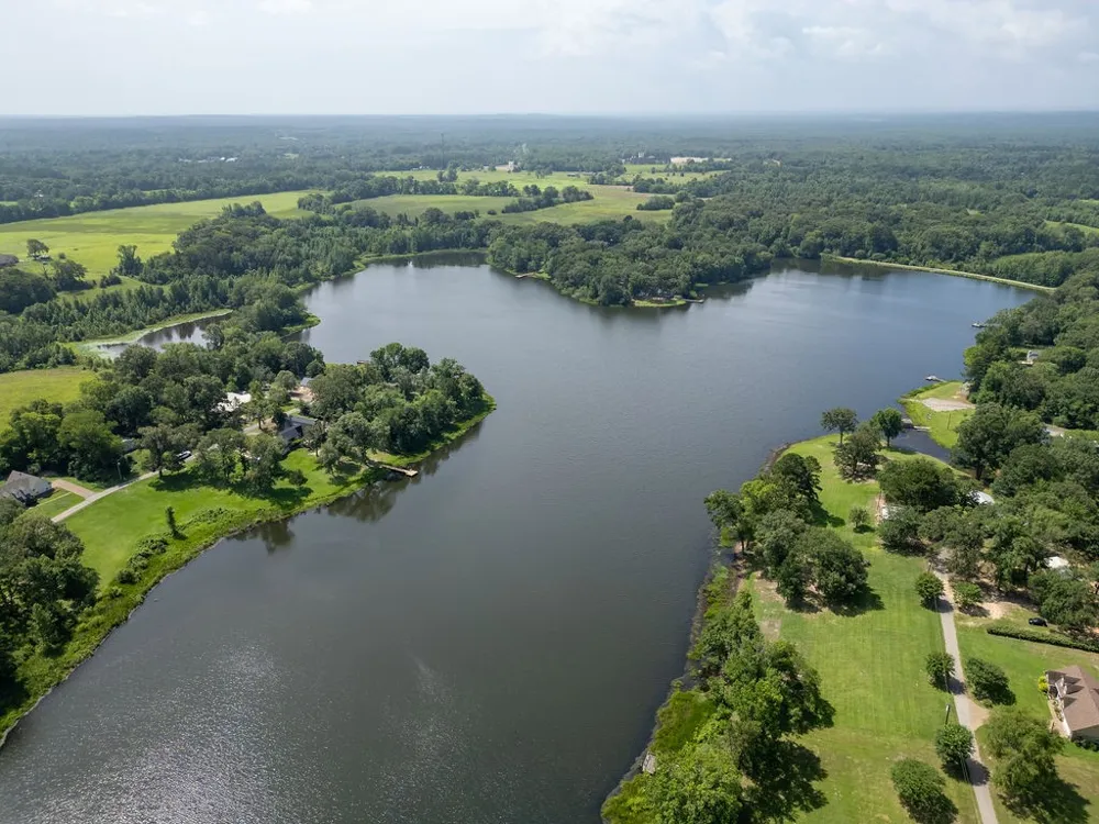 364 Private Road 6602 Mineola, TX 75773