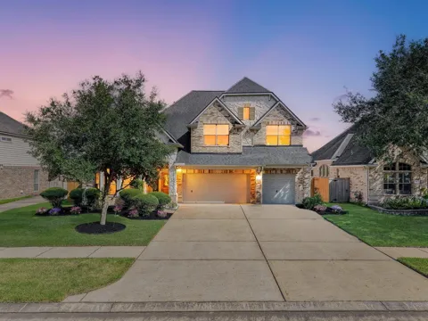 2814 Keagan Falls Drive