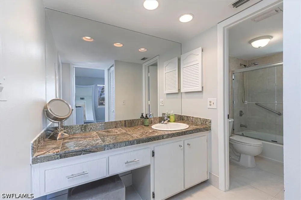 Albi Road #2494 Naples, FL 34112