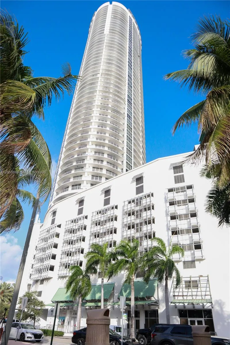 1750 Bayshore Dr #3411 Miami, FL 33132