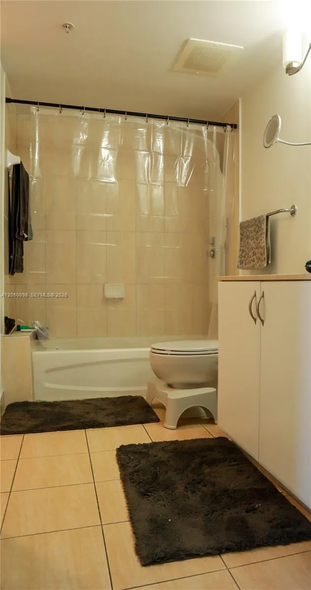 1750 Bayshore Dr #3411 Miami, FL 33132