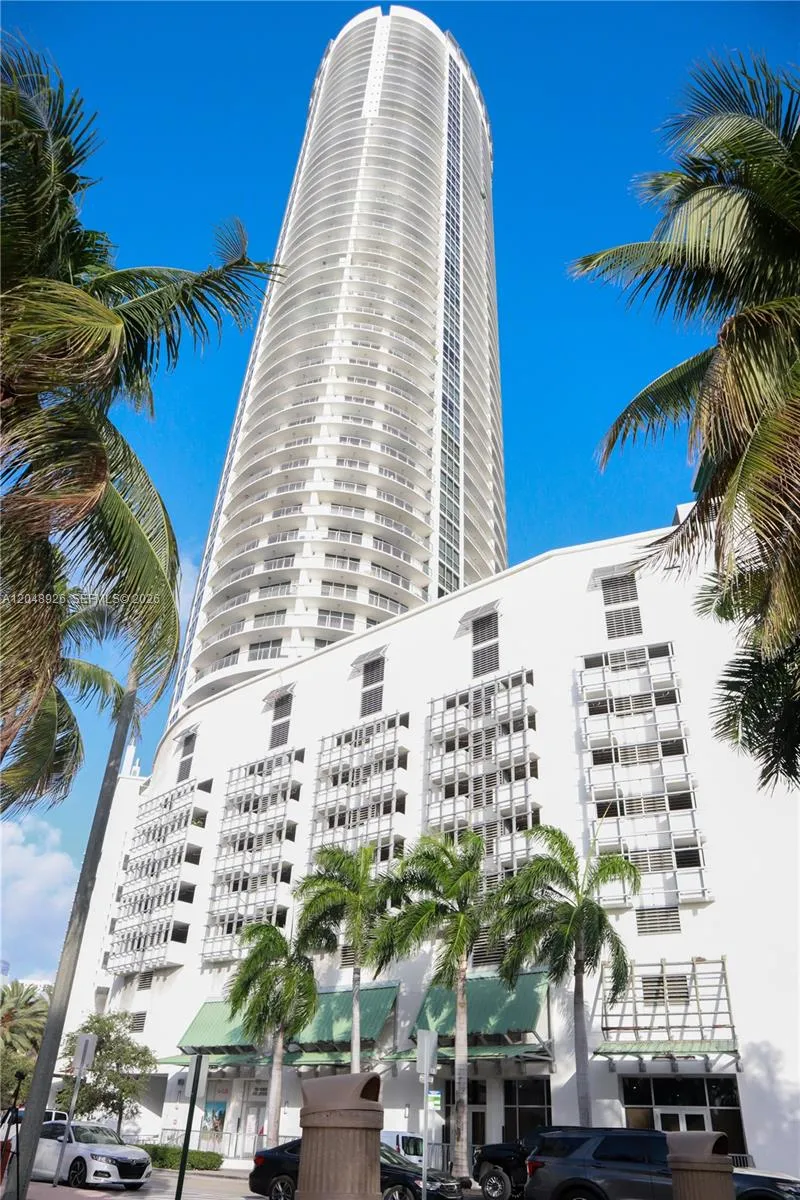 1750 Bayshore Dr #3611 Miami, FL 33132