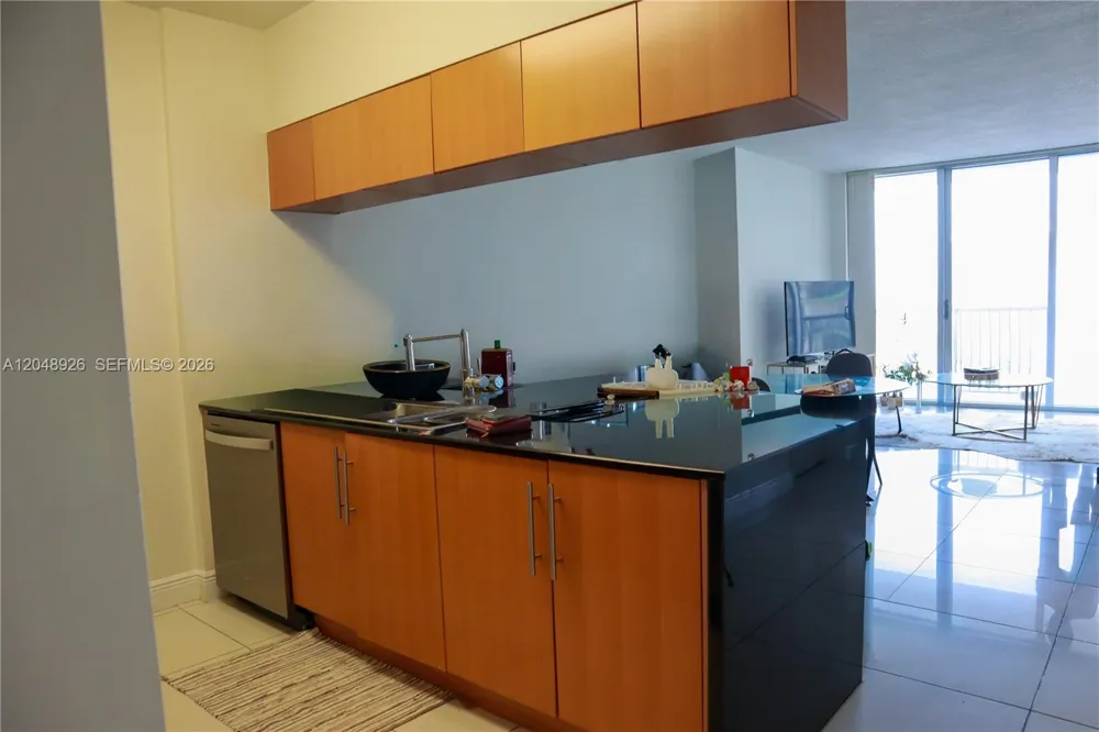 1750 Bayshore Dr #3611 Miami, FL 33132