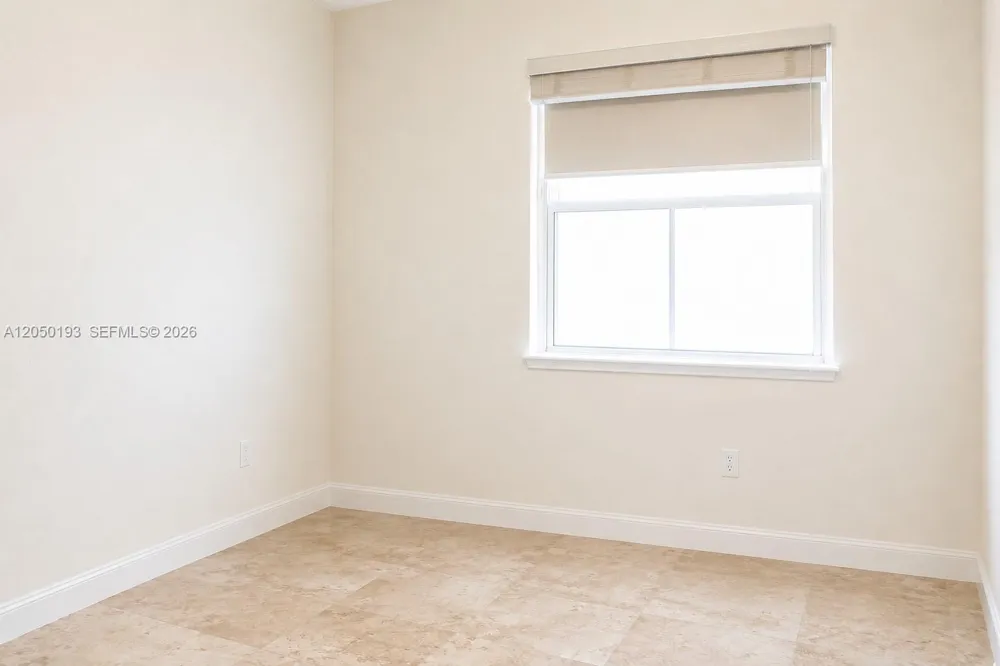 16474 SW 84th St Miami, FL 33193