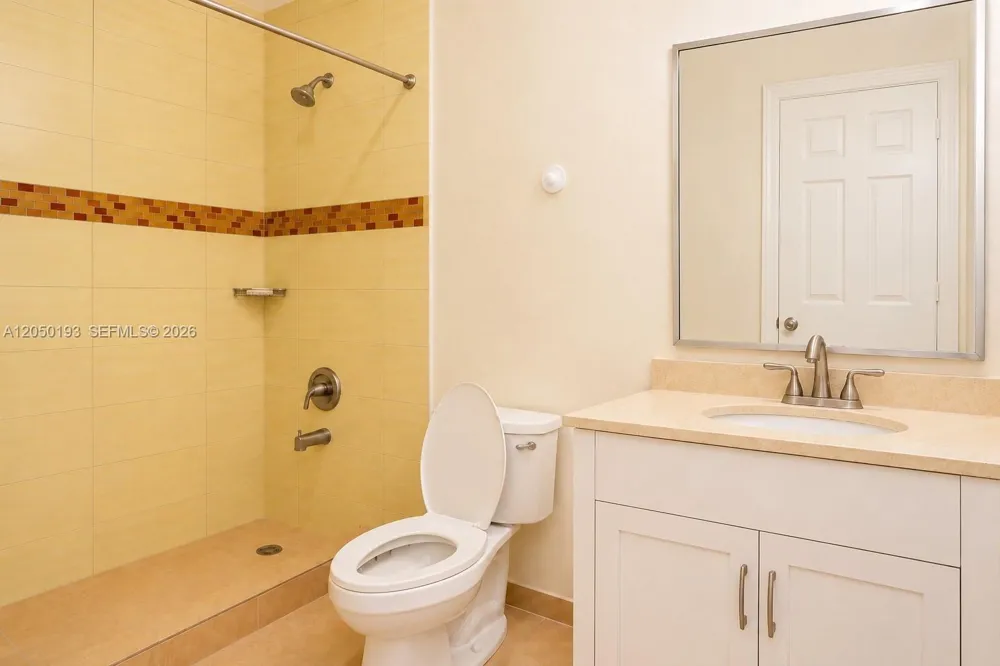 16474 SW 84th St Miami, FL 33193