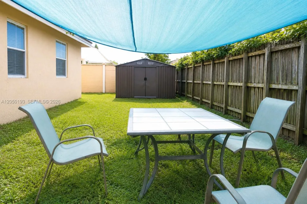 16474 SW 84th St Miami, FL 33193