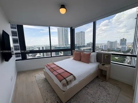 225 Miami Ave #2602