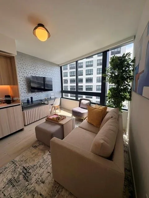 225 Miami Ave #2602 Miami, FL 33128