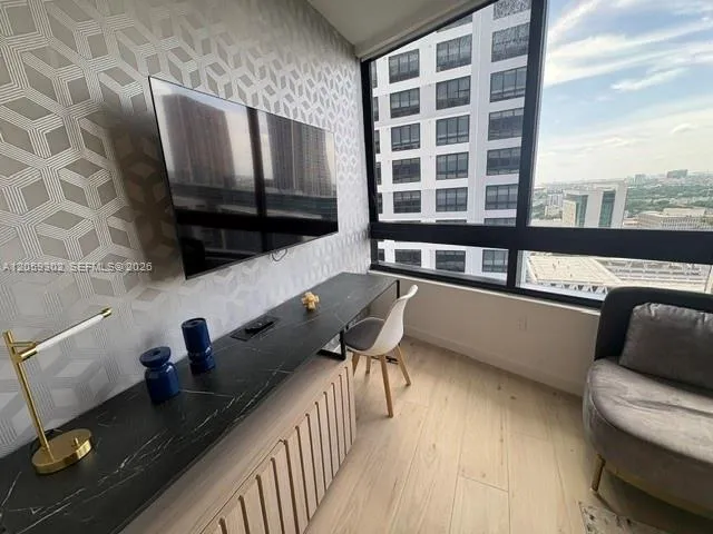 225 Miami Ave #2602 Miami, FL 33128