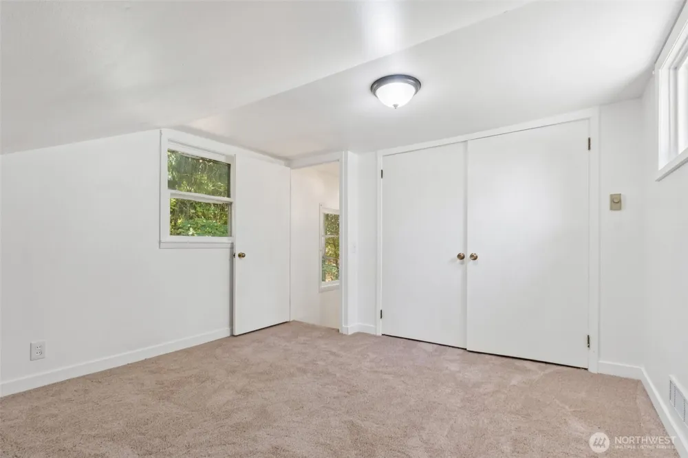 7629 236th Street SW Edmonds, WA 98026