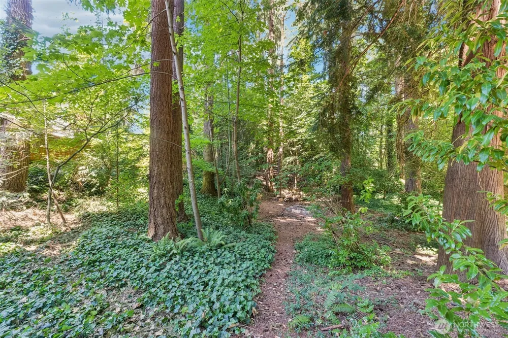7629 236th Street SW Edmonds, WA 98026