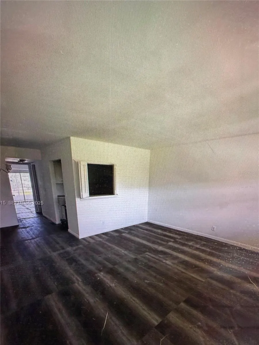 42 SHEFFIELD B #B West Palm Beach, FL 33417