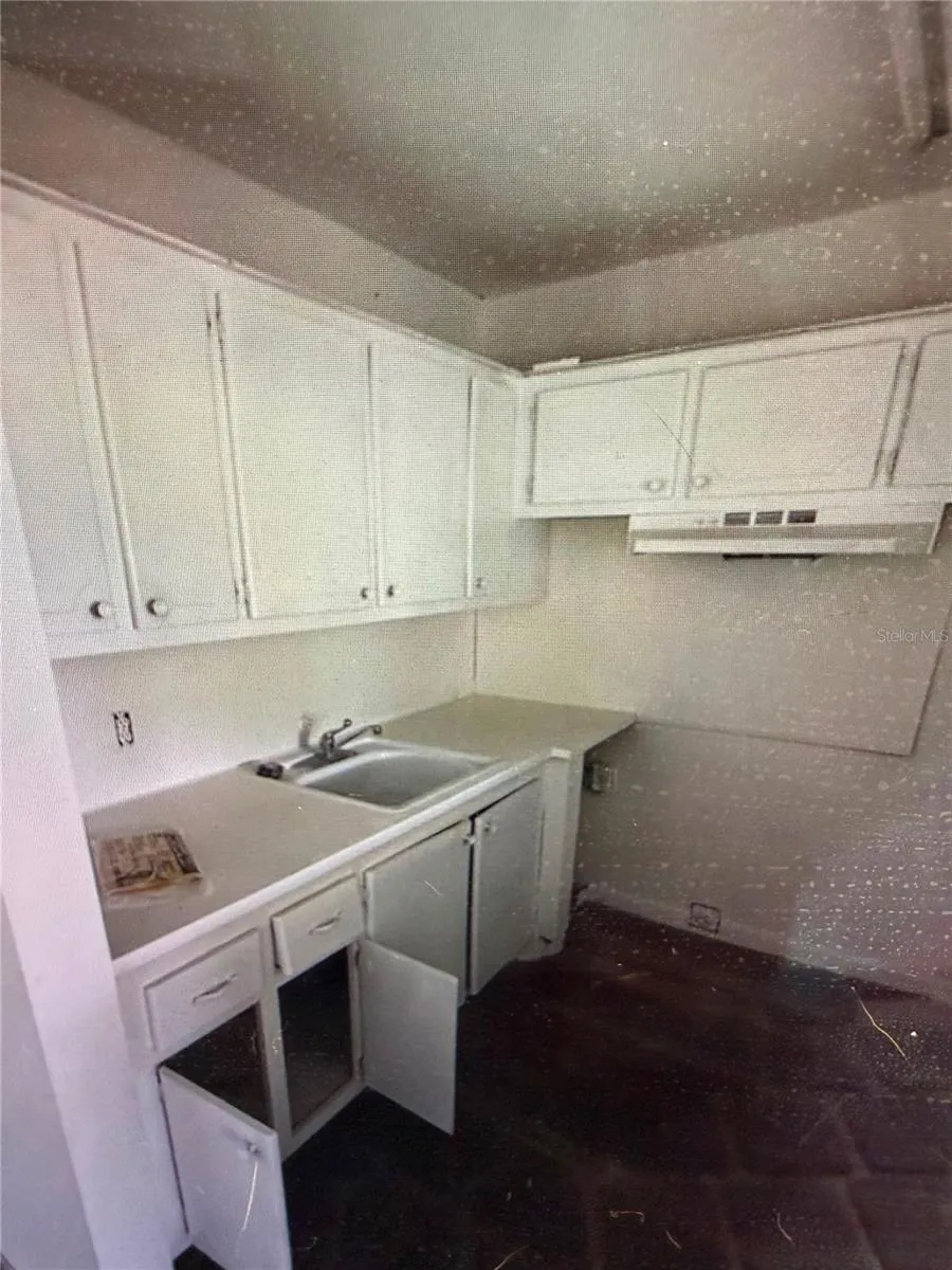42 SHEFFIELD B #B West Palm Beach, FL 33417