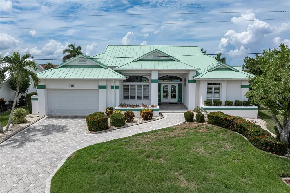 2819 DEBORAH DRIVE Punta Gorda, FL 33950