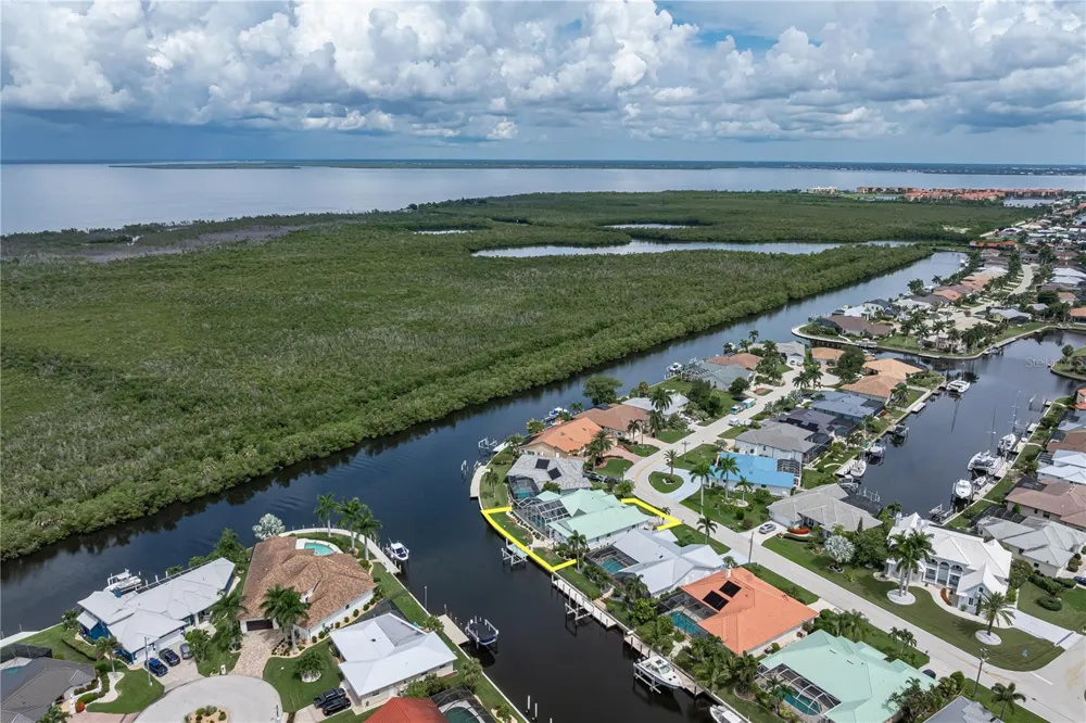 2819 DEBORAH DRIVE Punta Gorda, FL 33950