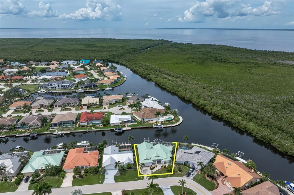 2819 DEBORAH DRIVE Punta Gorda, FL 33950