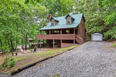 1133 Garrett CIR