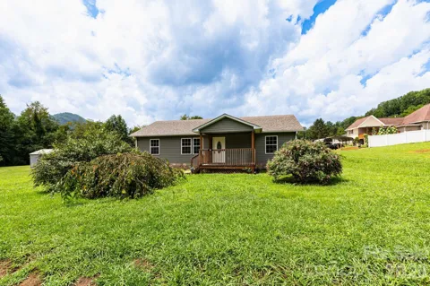 40 Eddie Drive