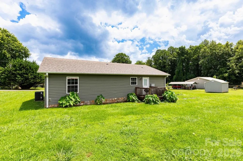 40 Eddie Drive Old Fort, NC 28762