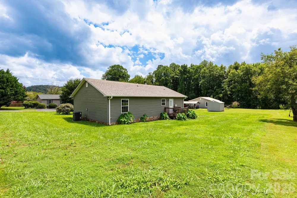 40 Eddie Drive Old Fort, NC 28762
