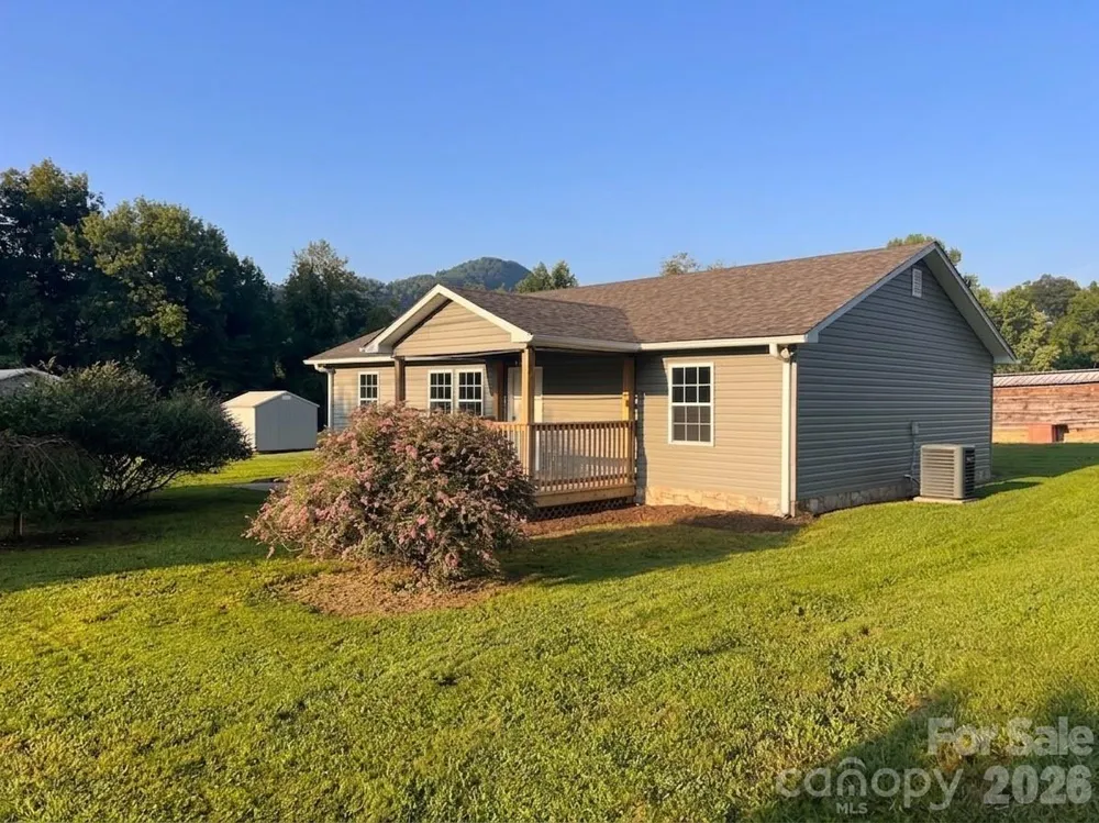 40 Eddie Drive Old Fort, NC 28762