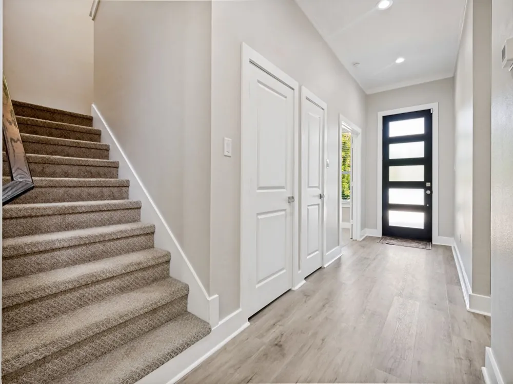 1114 E Woodin Boulevard Dallas, TX 75216
