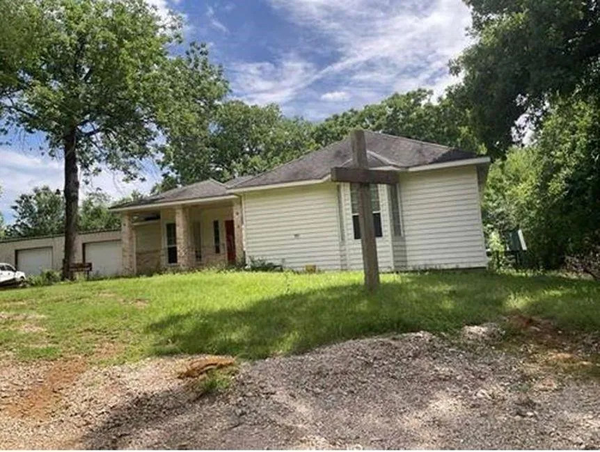 17804 County Road 2509 Eustace, TX 75124