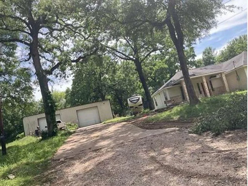 17804 County Road 2509 Eustace, TX 75124