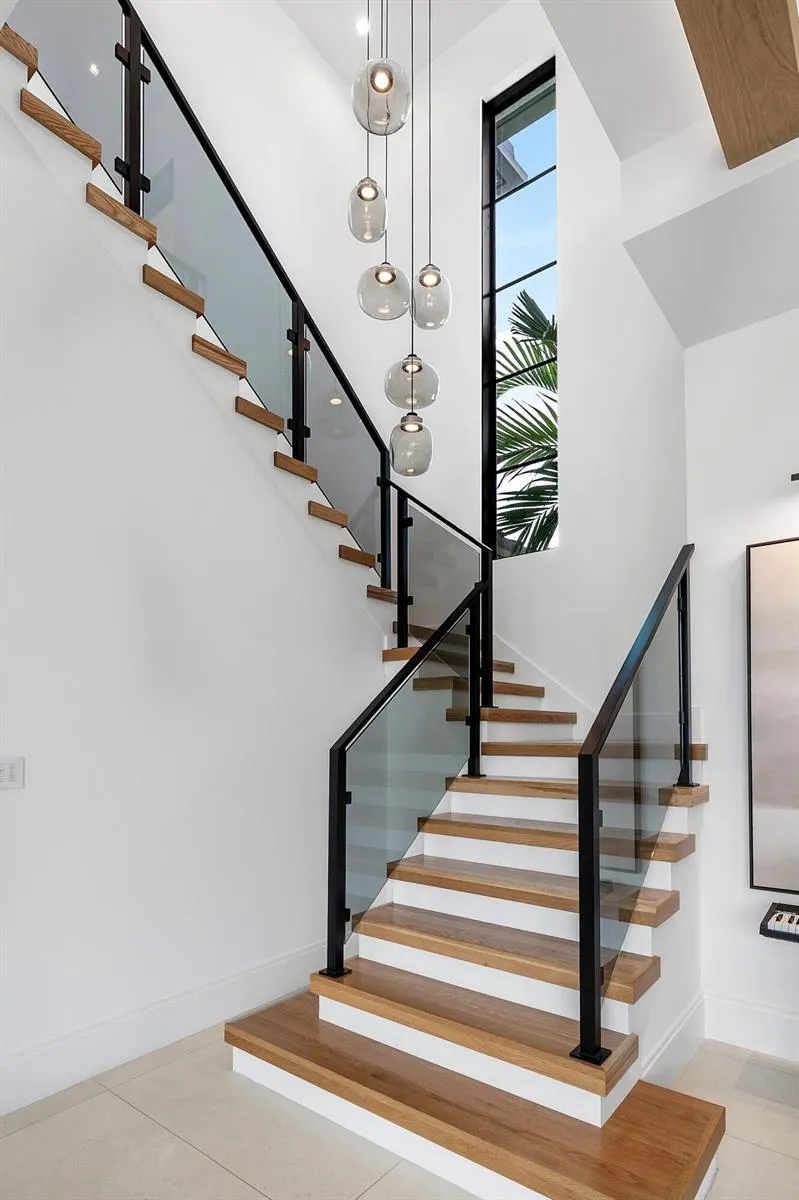 830 Lake Shore Drive Delray Beach, FL 33444