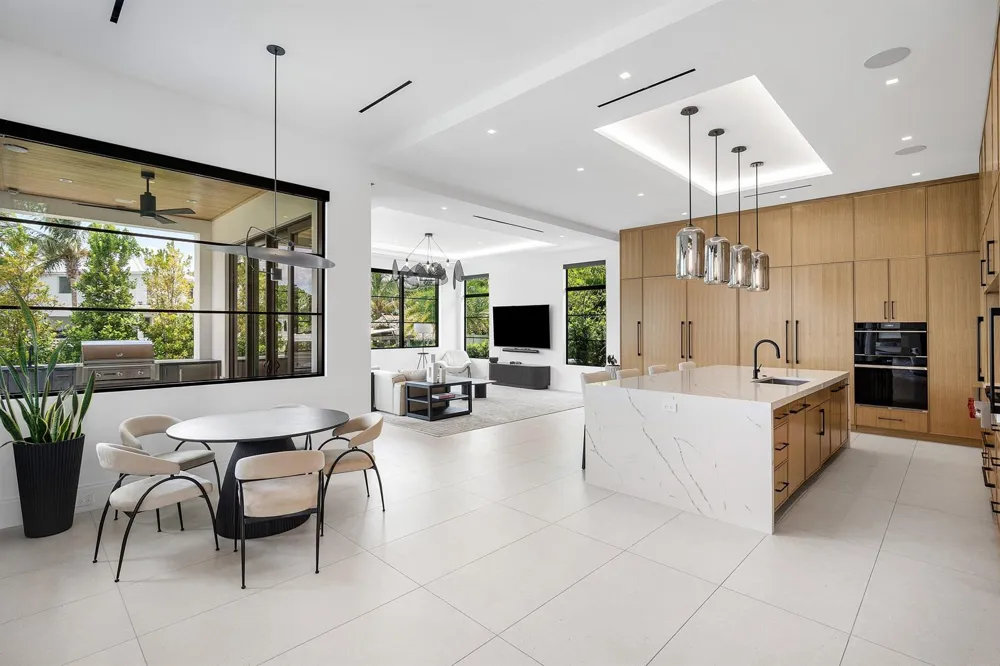 830 Lake Shore Drive Delray Beach, FL 33444