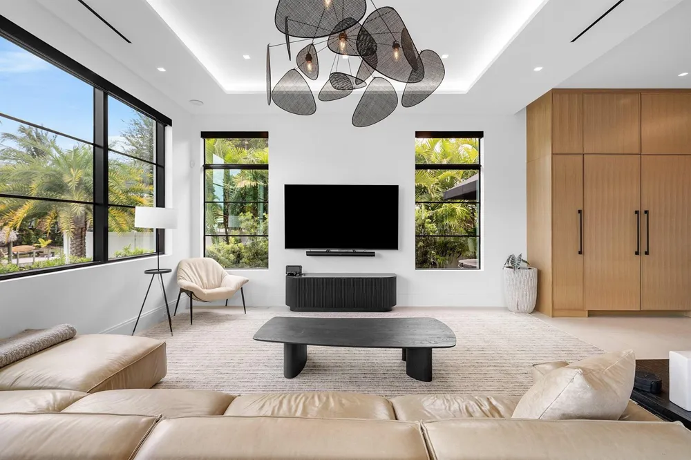 830 Lake Shore Drive Delray Beach, FL 33444