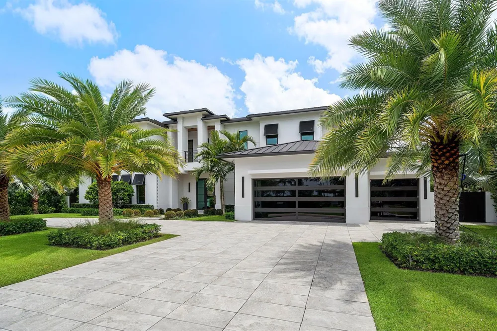 830 Lake Shore Drive Delray Beach, FL 33444