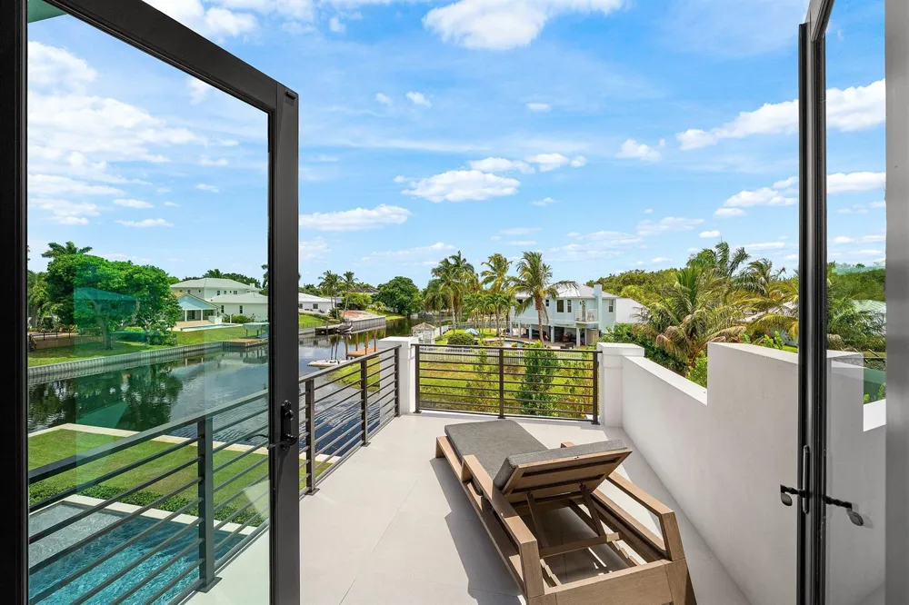 830 Lake Shore Drive Delray Beach, FL 33444