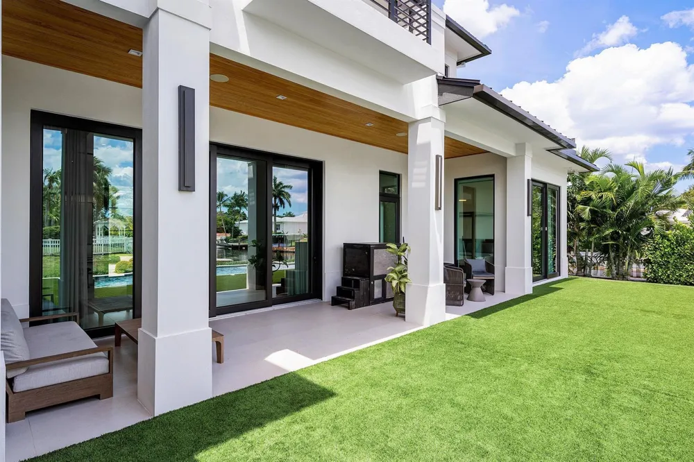 830 Lake Shore Drive Delray Beach, FL 33444